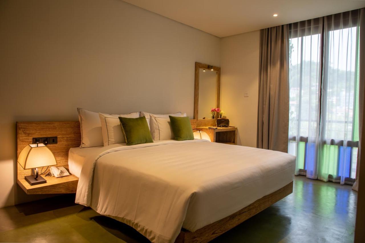 Lake Avenue Hotel קנדי מראה חיצוני תמונה