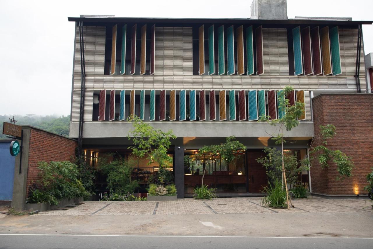 Lake Avenue Hotel קנדי מראה חיצוני תמונה